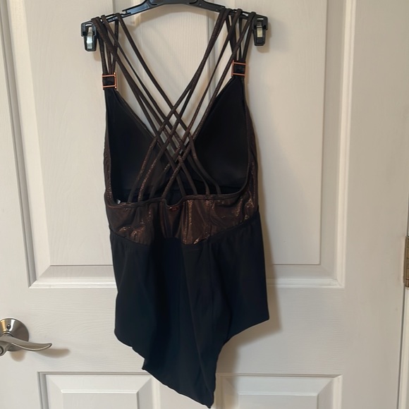 Amoressa shaping swimsuit NWT - Picture 2 of 5